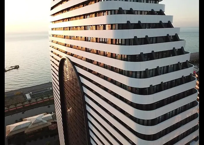 Alliance Palace Sea View Apartment