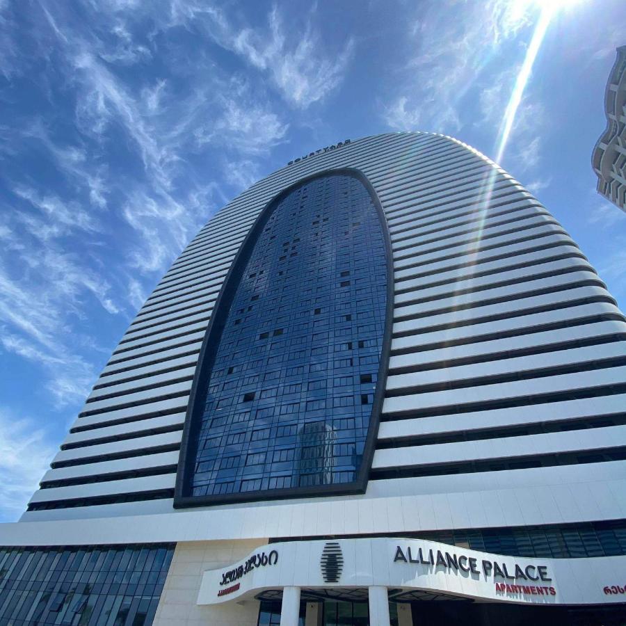 Alliance Palace Sea View Apartament *